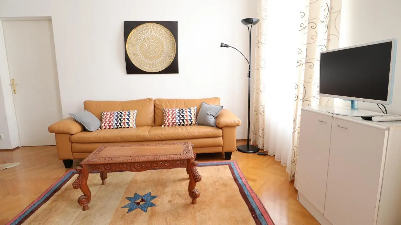 Apartment Villa Penzing Vienna