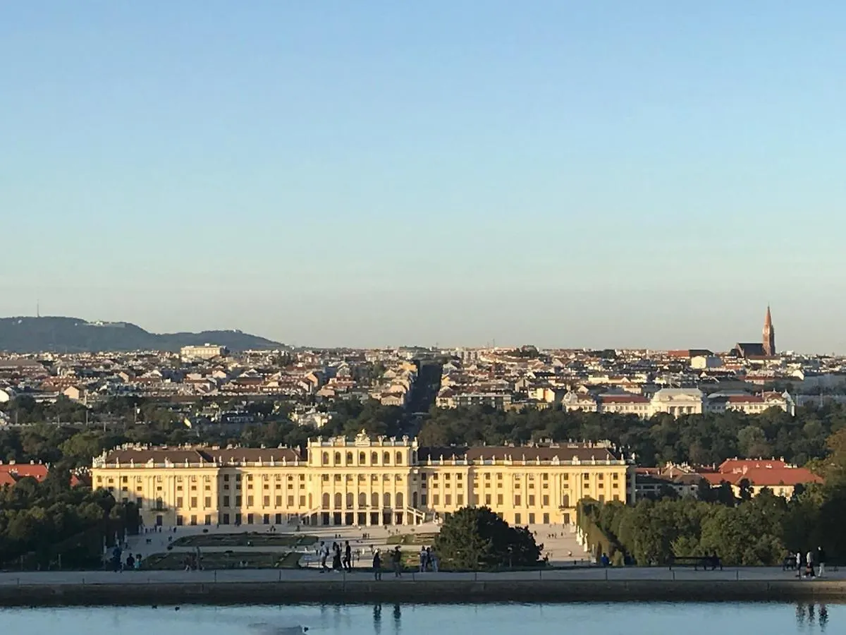 Apartment Villa Penzing Vienna