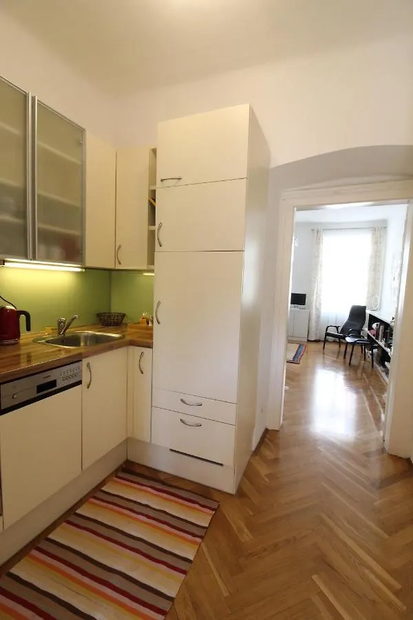 Apartment Villa Penzing Viena